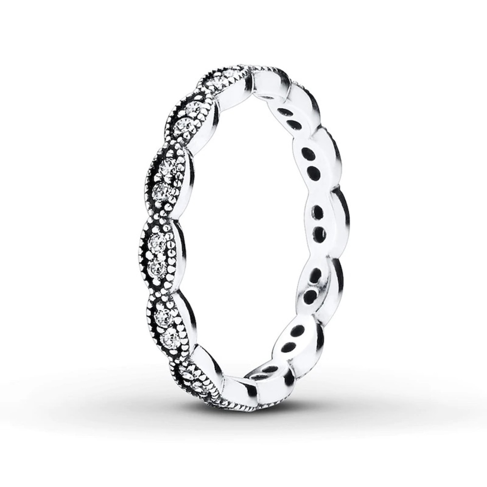 Pandora sparkling leaves ring